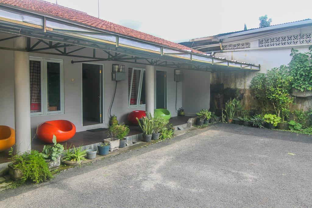 Hotel Cemerlang Baturraden Room photo